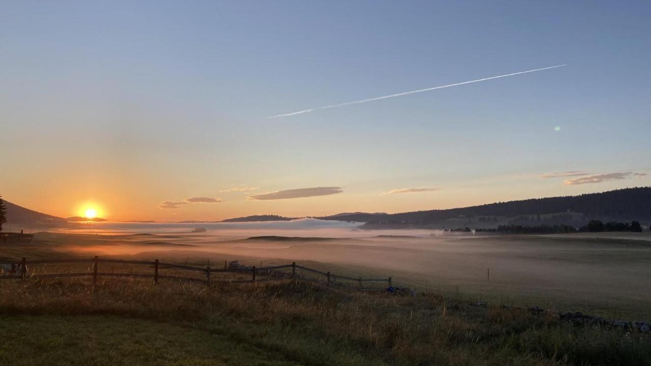 Brasel Lägenhet La Brévine Exteriör bild